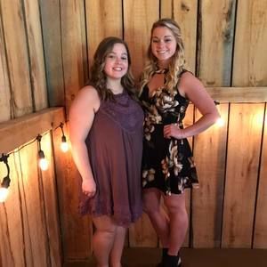 Meet your Posher, Emily